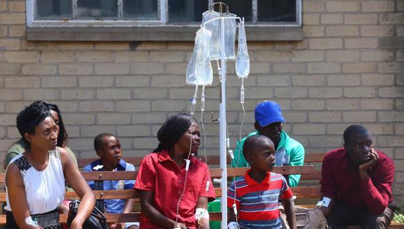 Zimbabue declara emergencia sanitaria por brote de cólera que dejó 20 muertos. (EFE)