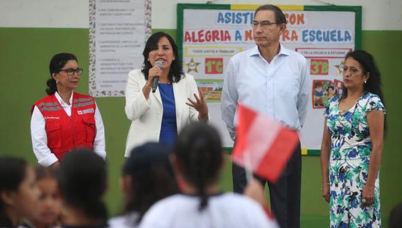Junto al presidente de la República, Martín Vizcarra, la ministra de Educación, Flor Pablo, participó en una actividad en un colegio del Cercado de Lima. (Difusión)
