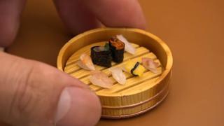 YouTube: Miniature Space te enseña a cocinar para pitufos