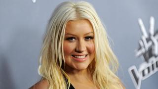 Christina Aguilera mostró desnuda su avanzado embarazo