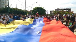 "Toma de Venezuela": imágenes de la protesta en redes sociales