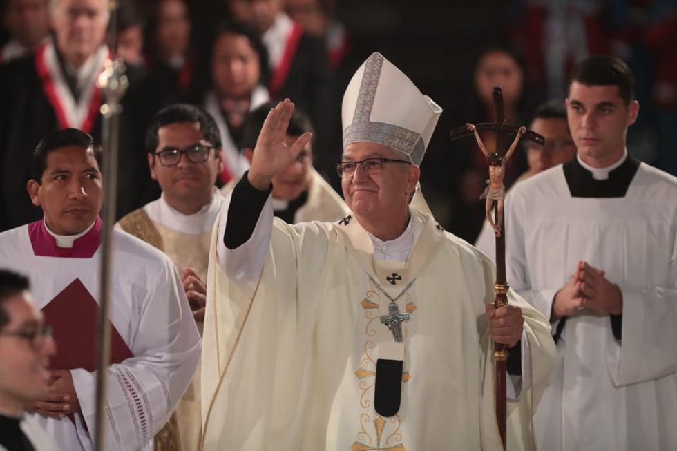 El R.P. Carlos Castillo Mattasoglio fue ordenado sacerdote diocesano en 1984. (Foto:Hugo Pérez / GEC)