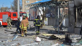 Bombardeo masivo de Rusia en Ucrania deja una decena de muertos y varias regiones sin electricidad 
