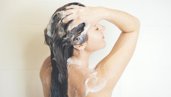 Atrévete a probar este método para lavarte el cabello y podrías sorprenderte con los resultados. (Foto: Shutterstock)