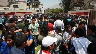 Estudiantes de La Cantuta retoman su marcha por la Carretera Central