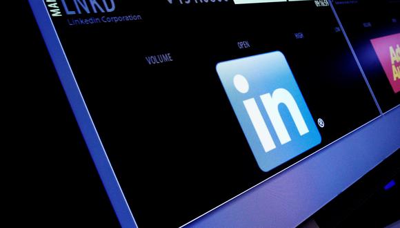 LinkedIn es un mundo laboral. Por ello, los contenidos deben estar enfocados en el ámbito profesional, por ejemplo, proyectos en marcha o logros alcanzados. (Foto: Reuters)