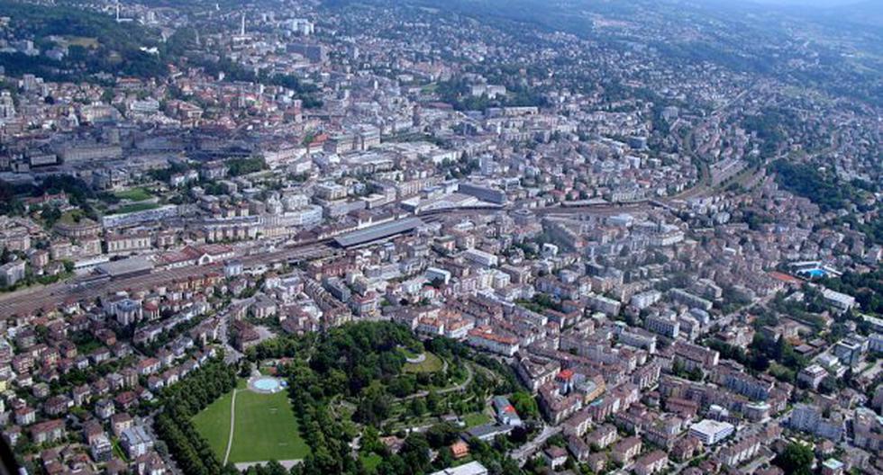 Lausanne quiere terminar con la desigualdad social que hay en sus tierras pagando a sus habitantes por vivir allí. (Foto: Wikipedia)