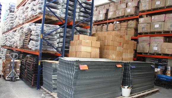 La instalación de estos almacenes tiene como finalidad acelerar la entrega de bienes de ayuda a personas o familias damnificadas en casos de emergencia o desastres naturales. (Foto: Andina)