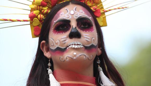 Entre todas las naciones, México es una de las que dedica veneración a la muerte, sobre todo al comenzar noviembre (Foto: Sáshenka Gutiérrez / EFE)