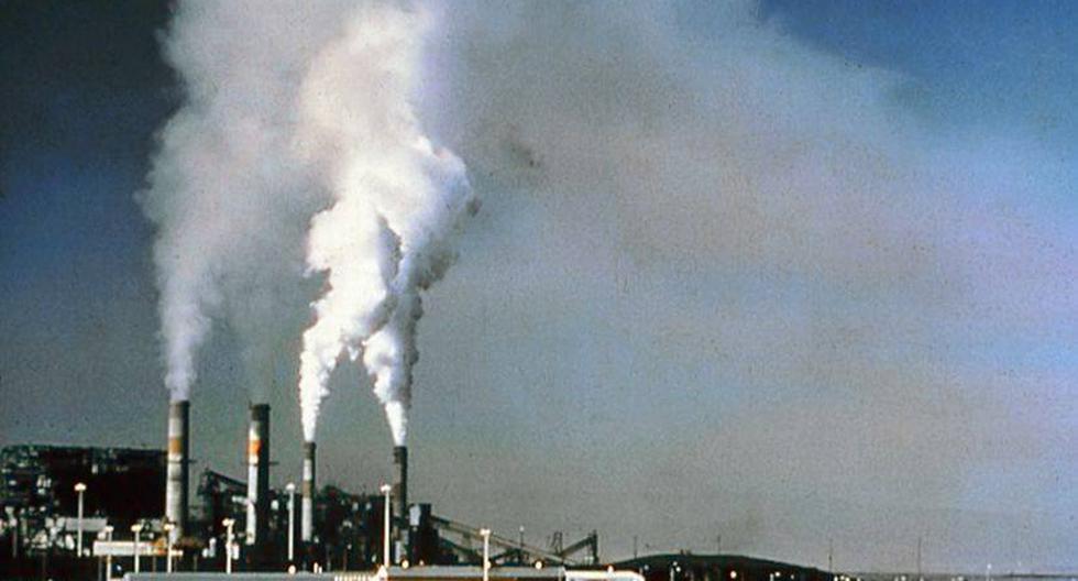 La producción industrial es la responsable de muchos de los gases contaminantes (Foto: Wikimedia)
