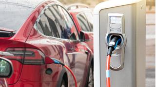 Ventas de vehículos eléctricos aumentarán un 38% a nivel mundial en 2023