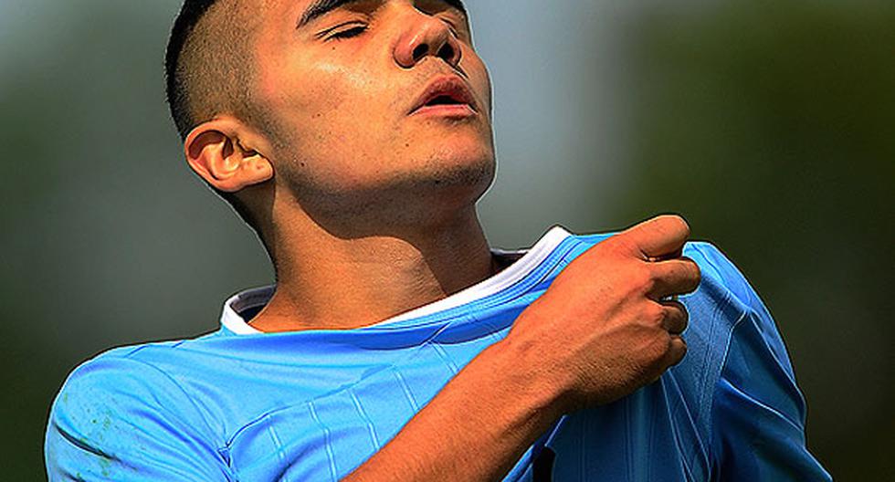 Nicolás Schiappacasse y la falla garrafal para Uruguay. (Foto: www.tenfield.com.uy)