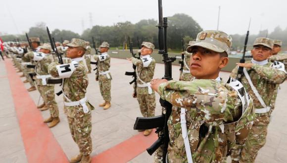 Más de 30 mil miembros de las tropas del Ejército serán afiliados al Seguro Integral de Salud. (Foto: Minsa)