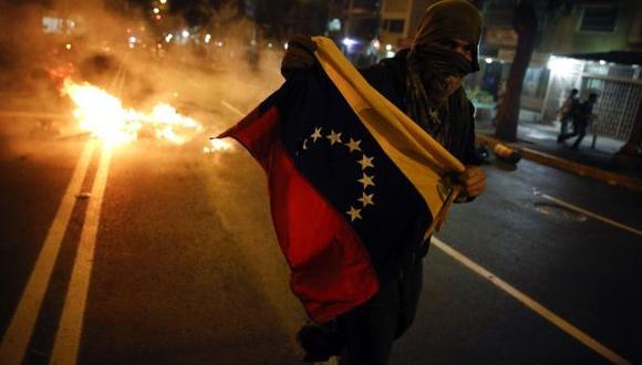 ¿Protestó debidamente Humala contra lo ocurrido en Venezuela?