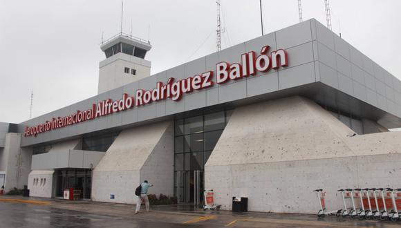 El Aeropuerto Alfredo Rodríguez Ballón resultó dañado tras el ataque de vándalos semanas atrás.