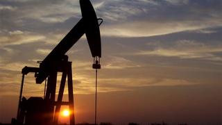 Barril del petróleo cerca de los US$130: ¿Qué explica su alza en la cotización del lunes?