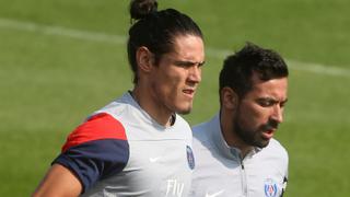 PSG sancionará a Cavani y Lavezzi por regresar tarde a Francia