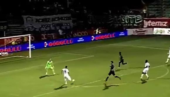 Paolo Hurtado marcó un gol en la victoria del Konyaspor. (Captura: Twitter)