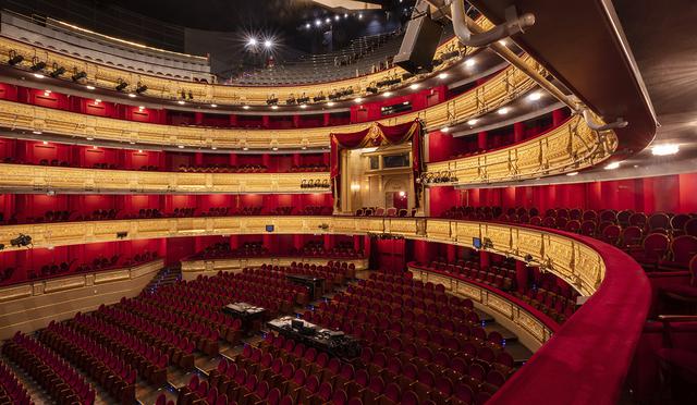 El Teatro Real de España, uno de los principales del país, estará sin audiencias para las actuaciones entre el 17 al 25 de marzo, después de que el gobierno ordenara a muchas instituciones importantes cerrar las puertas al público en un intento por contener el brote de coronavirus. (Foto: AP)