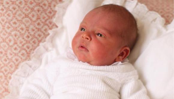 Facebook: Familia real británica difunde dos fotos de Luis, el príncipe recién nacido. (Foto: Facebook)