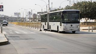 Lima: al menos diez vehículos asignados al Estado fueron intervenidos por circular en la vía exclusiva del Metropolitano 