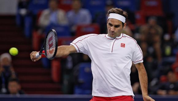 El suizo Roger Federer venció al belga David Goffin por 7-6 (7) y 6-4 en los octavos de final del Masters 1000 de Shanghái. (Foto: Reuters)