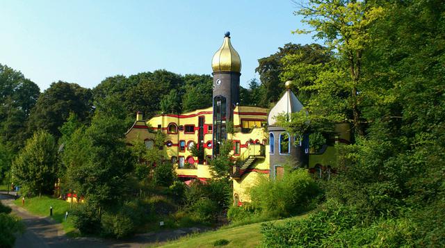 Conoce los curiosos edificios de Friedensreich Hundertwasser - 7