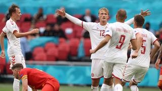 Dinamarca vapuleó 4-0 a Gales y clasificó a los cuartos de final de la Eurocopa 2021