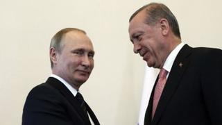 Rusia y Turquía restablecen alianza que incomoda a Occidente