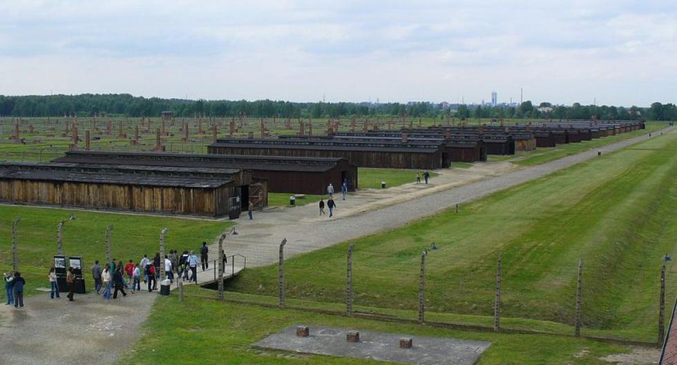 Vista actual de los barracones de Auschwitz-Birkenau. (Foto: Wikimedia)
