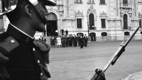 Palacio de Gobierno en 1978: visita de los reyes de España