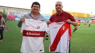 Internacional y Selección peruana intercambiaron camisetas