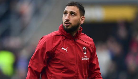 Gianluigi Donnarumma es uno de los dos futbolistas de AC Milan afectados por el coronavirus. (Foto: AFP)