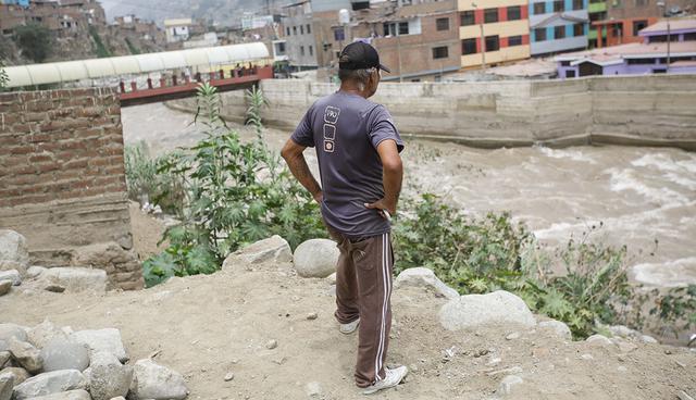 En Lurigancho-Chosica hay 60 mil personas que viven en el cauce del huaico, siempre en alto riesgo cuando comienzan las temporadas de lluvias (Foto: Rolly Reyna Anthony Niño de Guzmán).