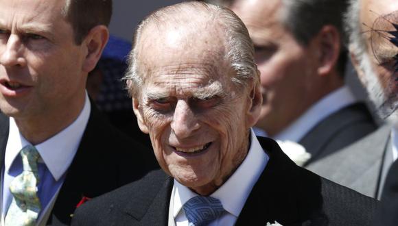 El príncipe Felipe de Inglaterra entrega su licencia a los 97 años de edad. (AP)