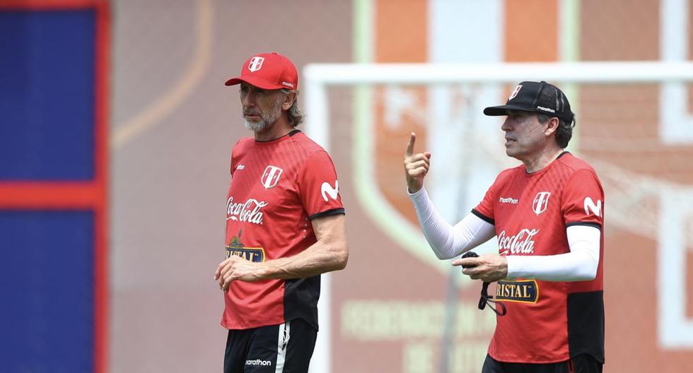 Gareca llegó el lunes y ayer dirigió su primera practica del año con la selección peruana. (Foto: FPF)