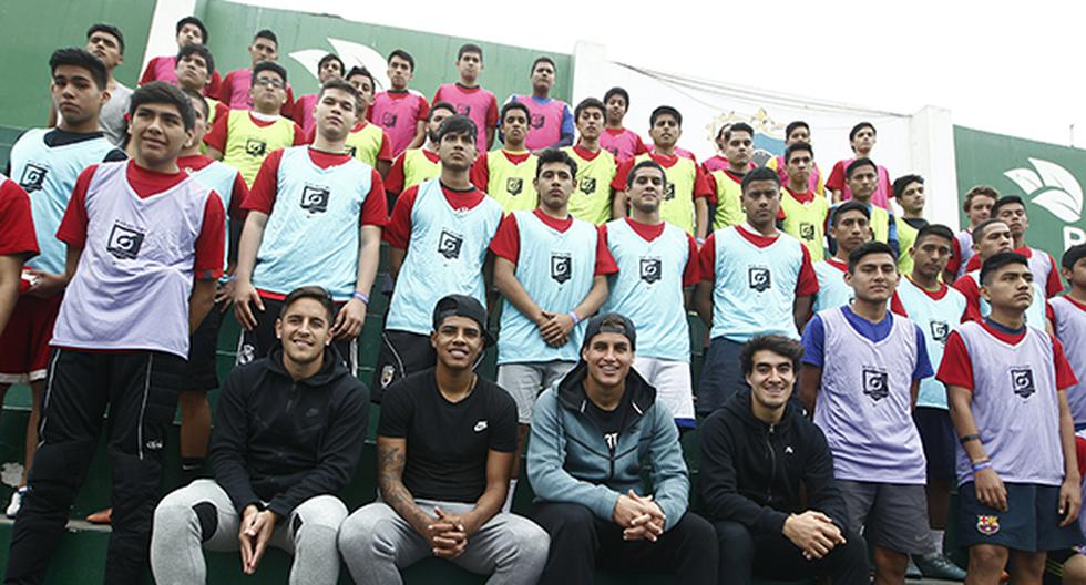 Los jugadores de San Martín y Alianza Lima presentes en un evento de la marca adidas (Foto: cortesía)