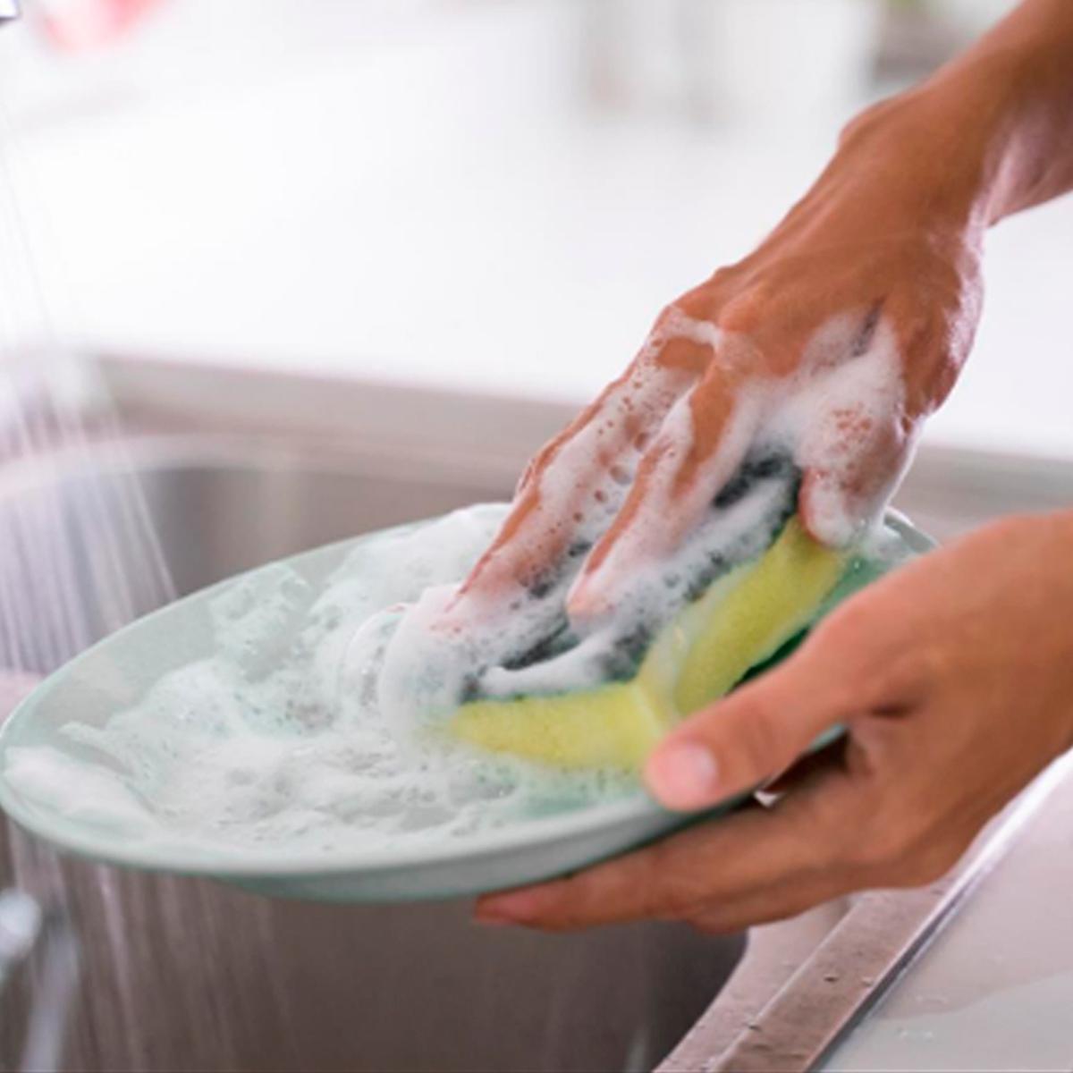 Cosas que jamás deberías limpiar con jabón lavavajillas