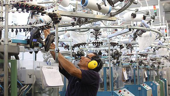 Actividad manufacturera se contrajo 1,1% en noviembre