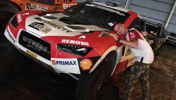 Nicolás Fuchs recibió su coche para el Dakar 2017