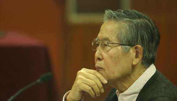 El encarcelado ex presidente Alberto Fujimori afrontará un nuevo juicio por los delitos de homicidio calificado y asociación ilícita. (Foto: Alonso Chero/El Comercio)