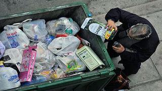 Un portero tiró a la basura el cadáver de anciana de 96 años