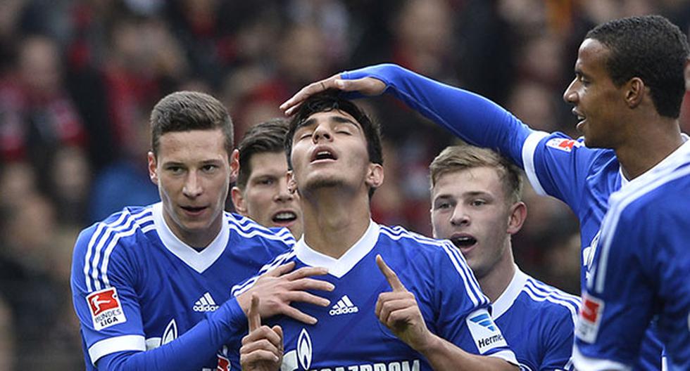 Una amenaza de bomba retrasó el partido del Schalke 04. (Foto: Getty Images)