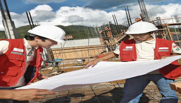 Ingenieros civiles son los mejores pagados en el Perú