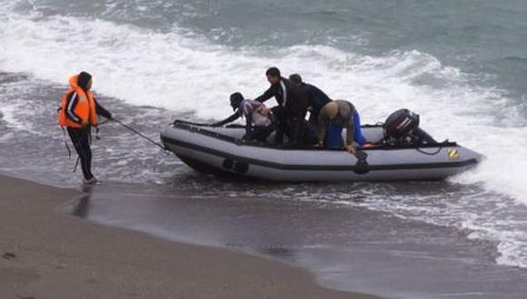 España: Rescatan a 213 inmigrantes que viajaban en 23 barcas