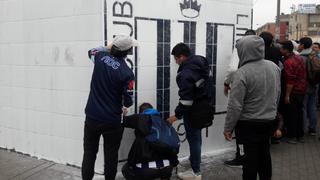 Matute: hinchas de Alianza Lima limpian muros del estadio | FOTOS