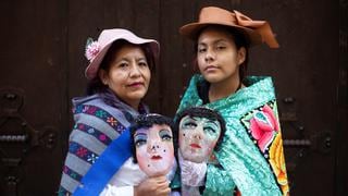 “Las Ñustas”, la exposición en España que retrata la migración de mujeres peruanas