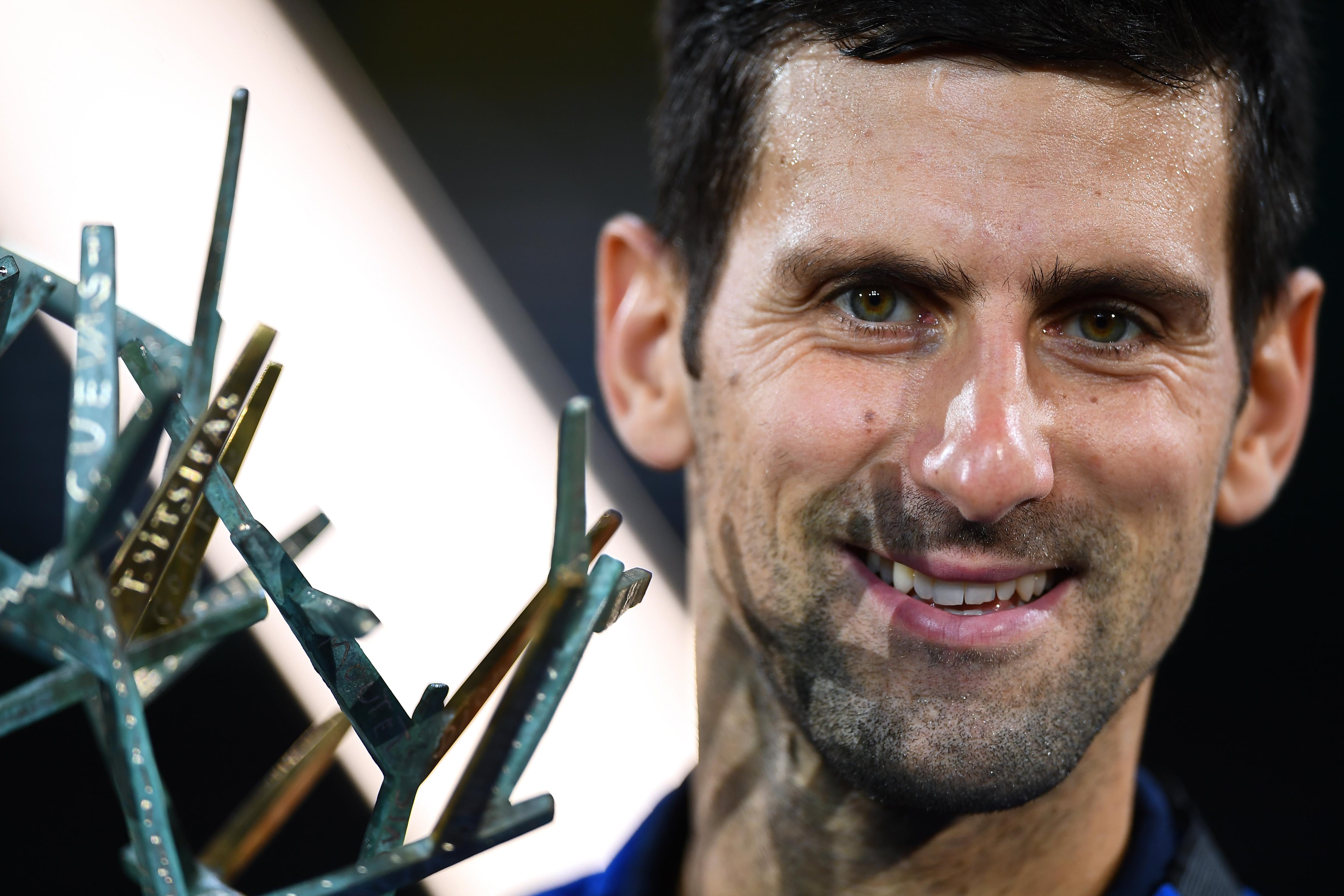 Djokovic arrasó a Shapovalov (6-3 y 6-4) y logra su 34º título de Masters 1000. (Foto: AFP)