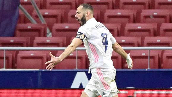 Karim Benzema anotó dos goles en la victoria de Real Madrid ante Elche por LaLiga. (Foto: AFP)