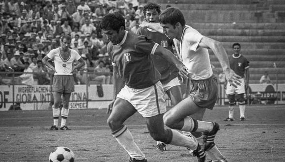 MEXICO, 02 DE JUNIO DE 1970

MUNDIAL MEXICO 70: SELECCION PERUANA VS BULGARIA EN EL ESTADIO DE GUANAJUATO.

FOTO: JOSE MARTINEZ / EL COMERCIO